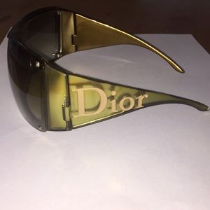 paris hilton dior sunglasses